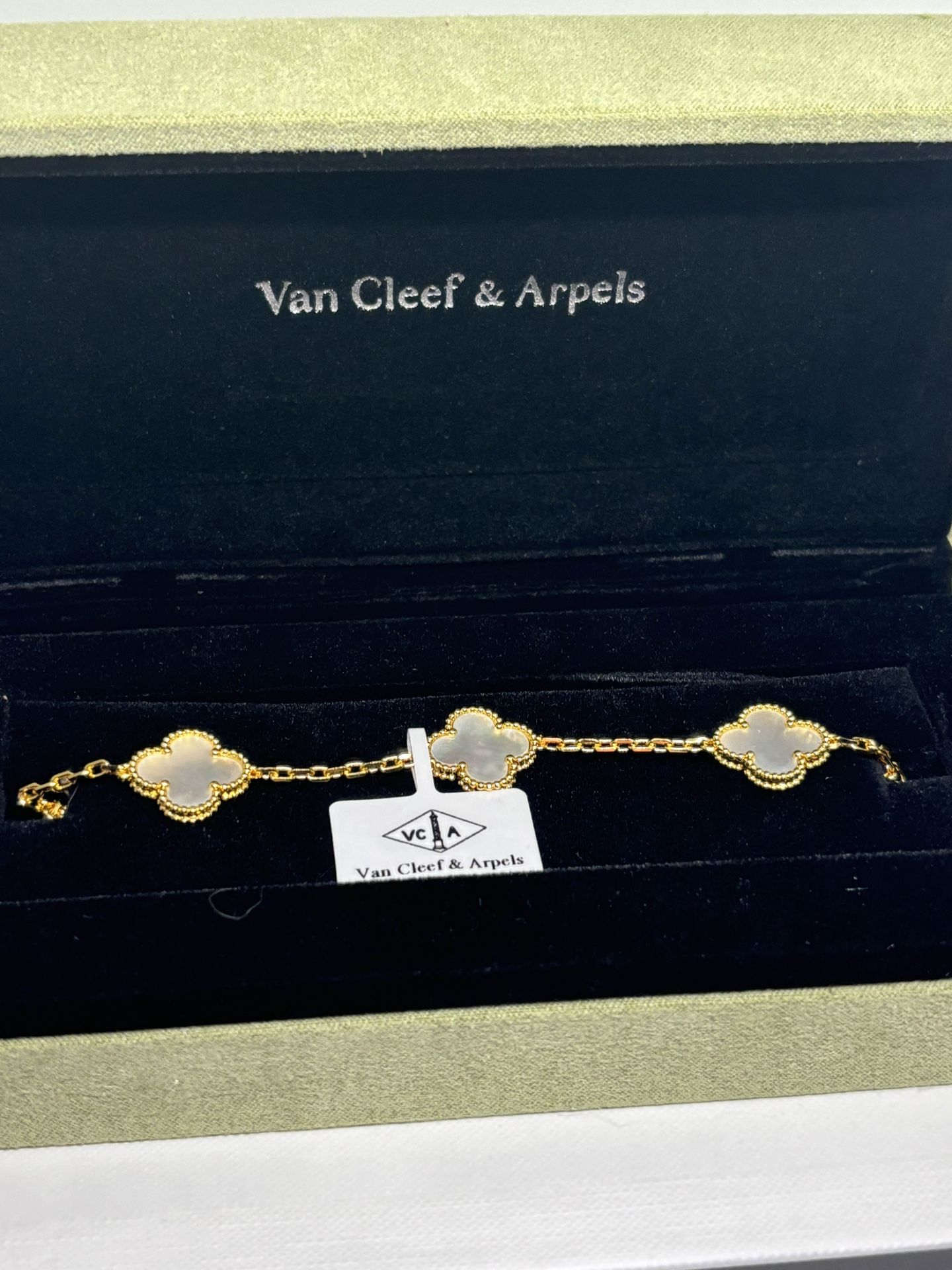 Van Cleef Arpels Mother of Pearl Bracelet 5 Motifs