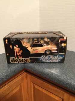 RACING CHAMPIONS - THE DOORS - DIE CAST VEHICLE