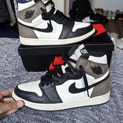 Jordan 1 High “Mocha” Size 10.5