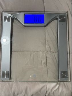 Weight Watchers weighing scale with new batteries $ 10.00