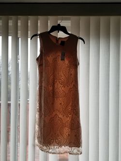 Sz.6 Dress Barn rose gold sequined dress