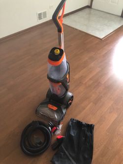 Bisssell ProHeat 2x Revolution Per Carpet Deep Clean Machine