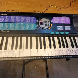 Yamaha PSR-185 Portasound Electronic Portable Keyboard. Watch video demos.