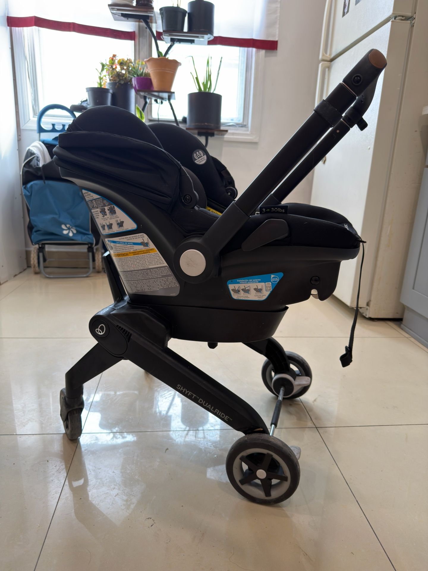 Evenflo 360 Dualride Car Seat/stroller