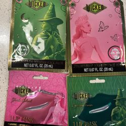 Wicked Collectible Face Mask and Lip Masks(4 count) 