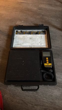 CPS CC220 Compute-A-Charge Refrigerant Scale