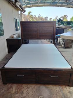 SHERWOOD PLATFORM BED FRAME