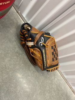 Kids baseball equipment
