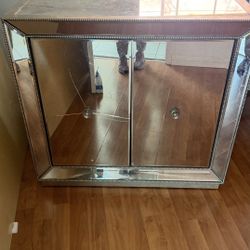 FREE Glass Cabinet 