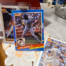 Ken Griffey, Jr Baseball card 