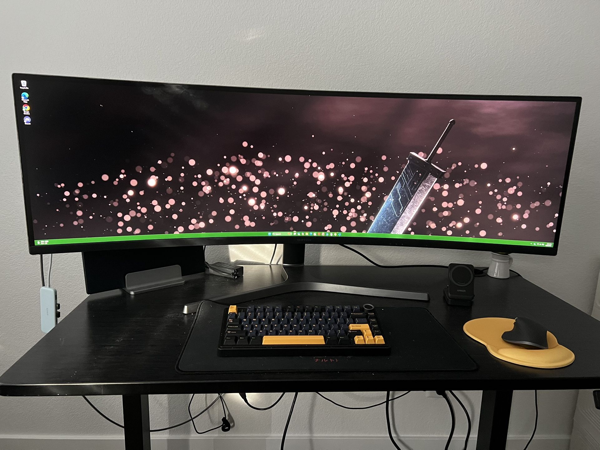SAMSUNG 49” Odyssey CRG Series Dual QHD (5120x1440) Curved Gaming Monitor, 120Hz, QLED, HDR, Height Adjustable Stand
