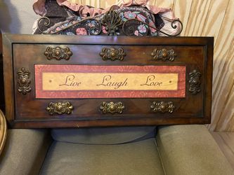 Live Laugh Love Wall Plaque 