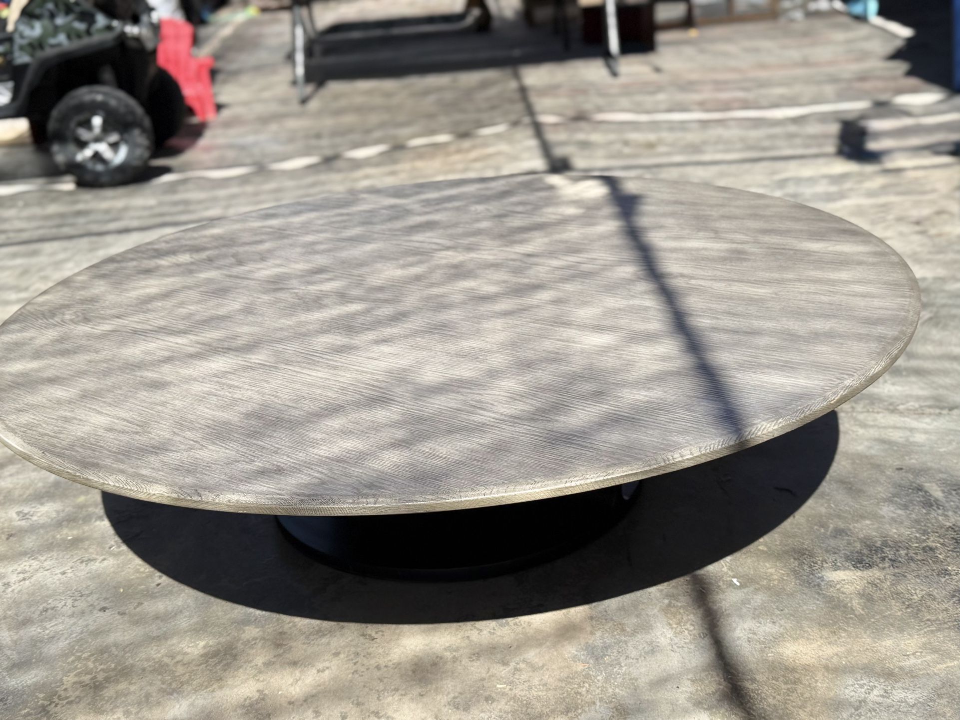 55" Round Table