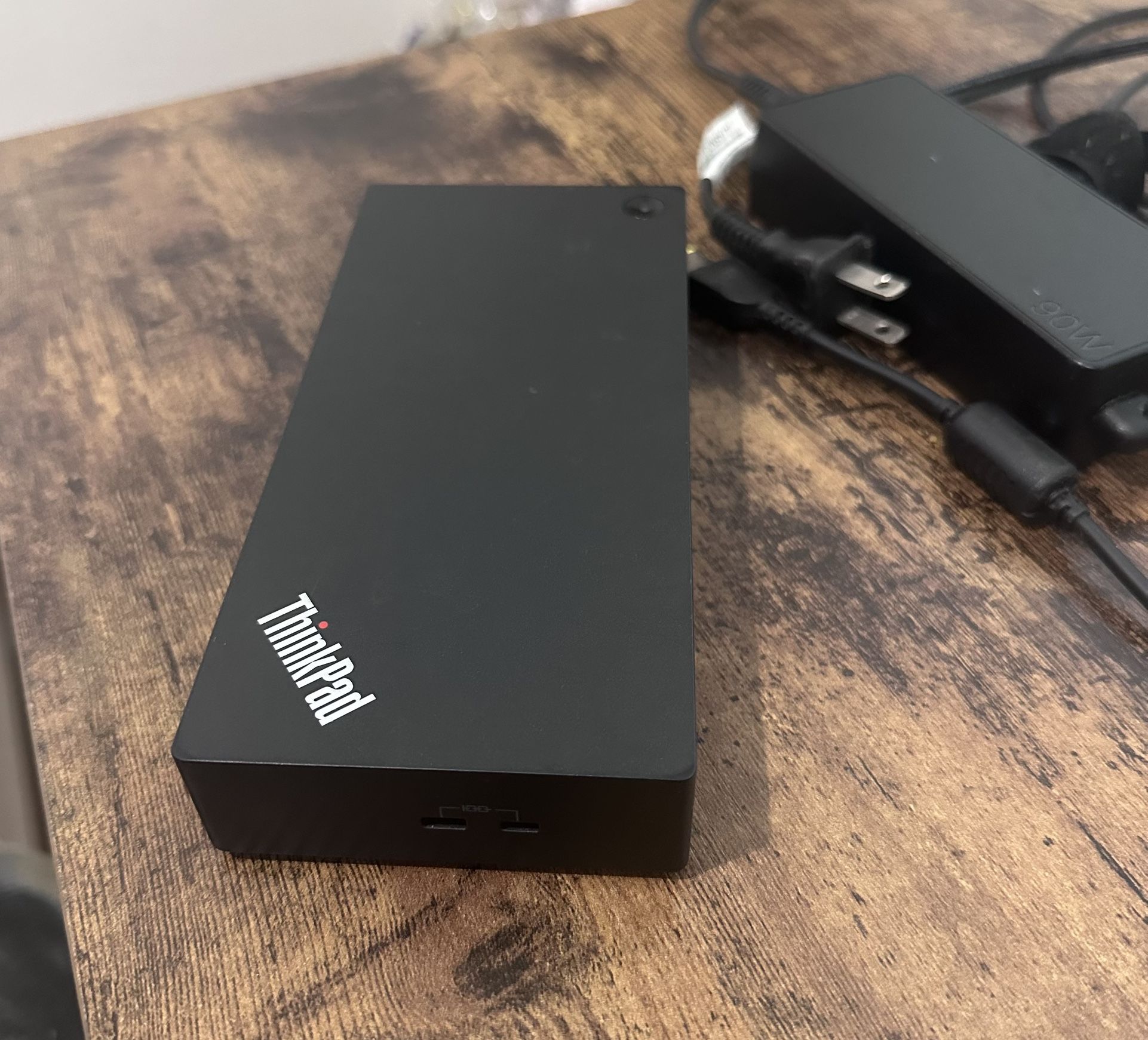 Lenovo ThinkPad Universal USB-C Dock