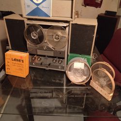 Tape Reel To Reel  Recorder Player