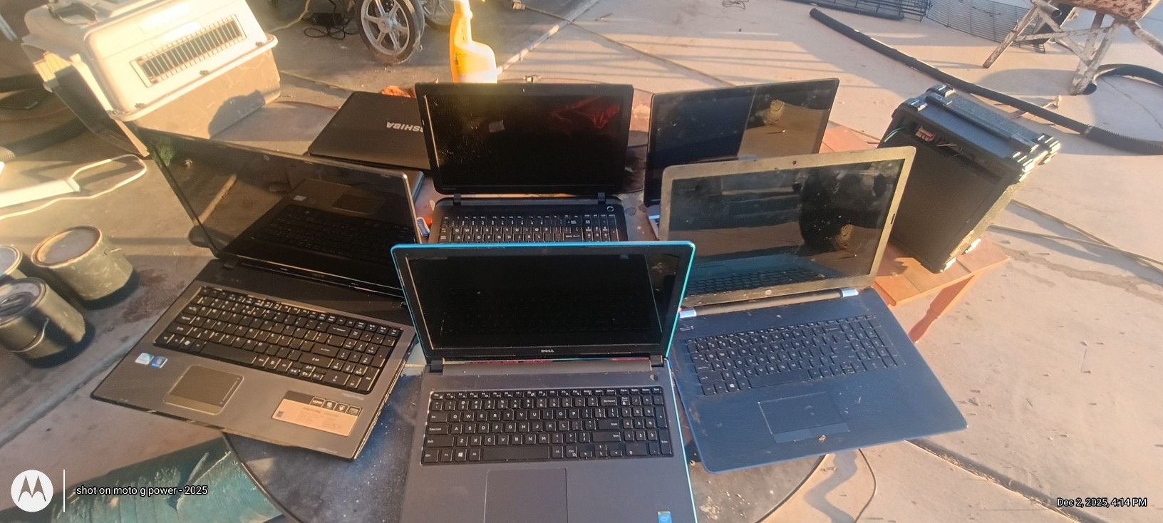 10 To 15 Dollars Refurbished Excellent Working Laptops HP Dell DEL Toshiba And Acer $10 Solid State Drives Brand New