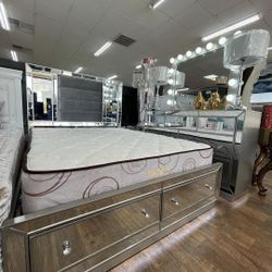 4PC Queen Bedroom Set