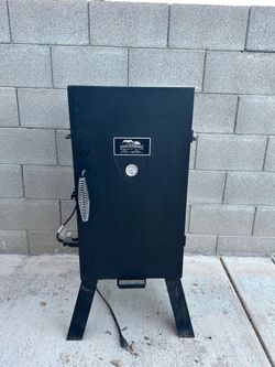 Masterbuilt Signature Series Electric Smoker + Cover