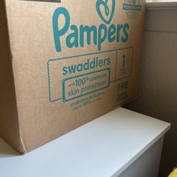 Pampers Size 1 - 198 count