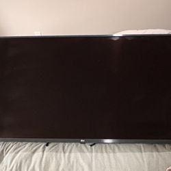55” LG LCD TV