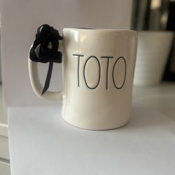 Rae Dunn ‘Toto’ Mug! 