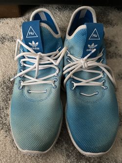 Adidas - Pharrell Willams (Men’s 9.5)