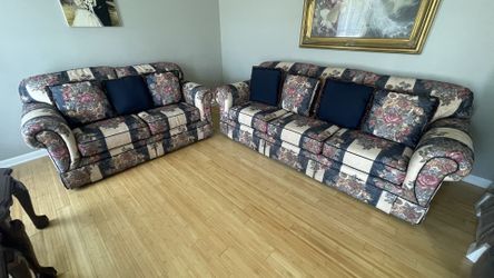 Three Piece Couch Set