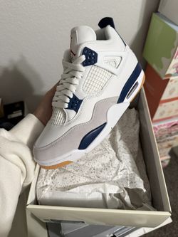 Navy Sb 4 Size 6.5 8W