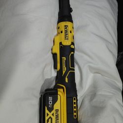 Dewalt XR ⅜" Ratchet