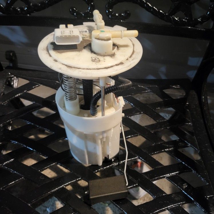 2009 Nissan Altima 2.5 Fuel Pump