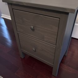 2-drawer chest