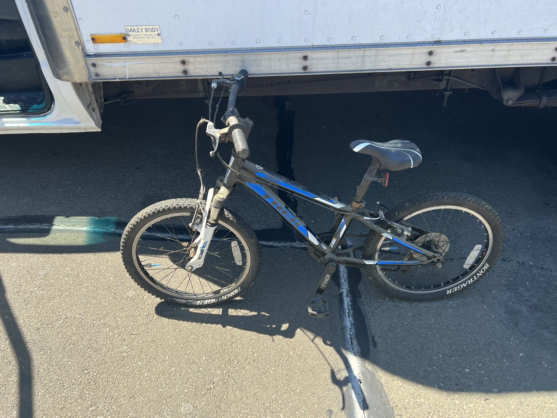 Trek MT 60 Mountain Bike