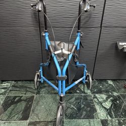 Walker - 3 Wheels