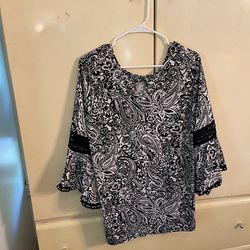 Stem & Vine blouse. Size 1X