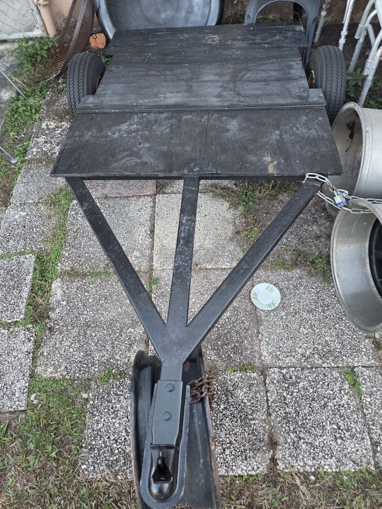 Nice Dolly Trailer Great Condition
