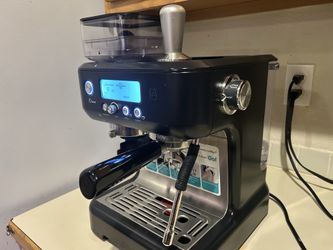 CASABREWS Espresso Machine with Built-in Grinder – Great Condition