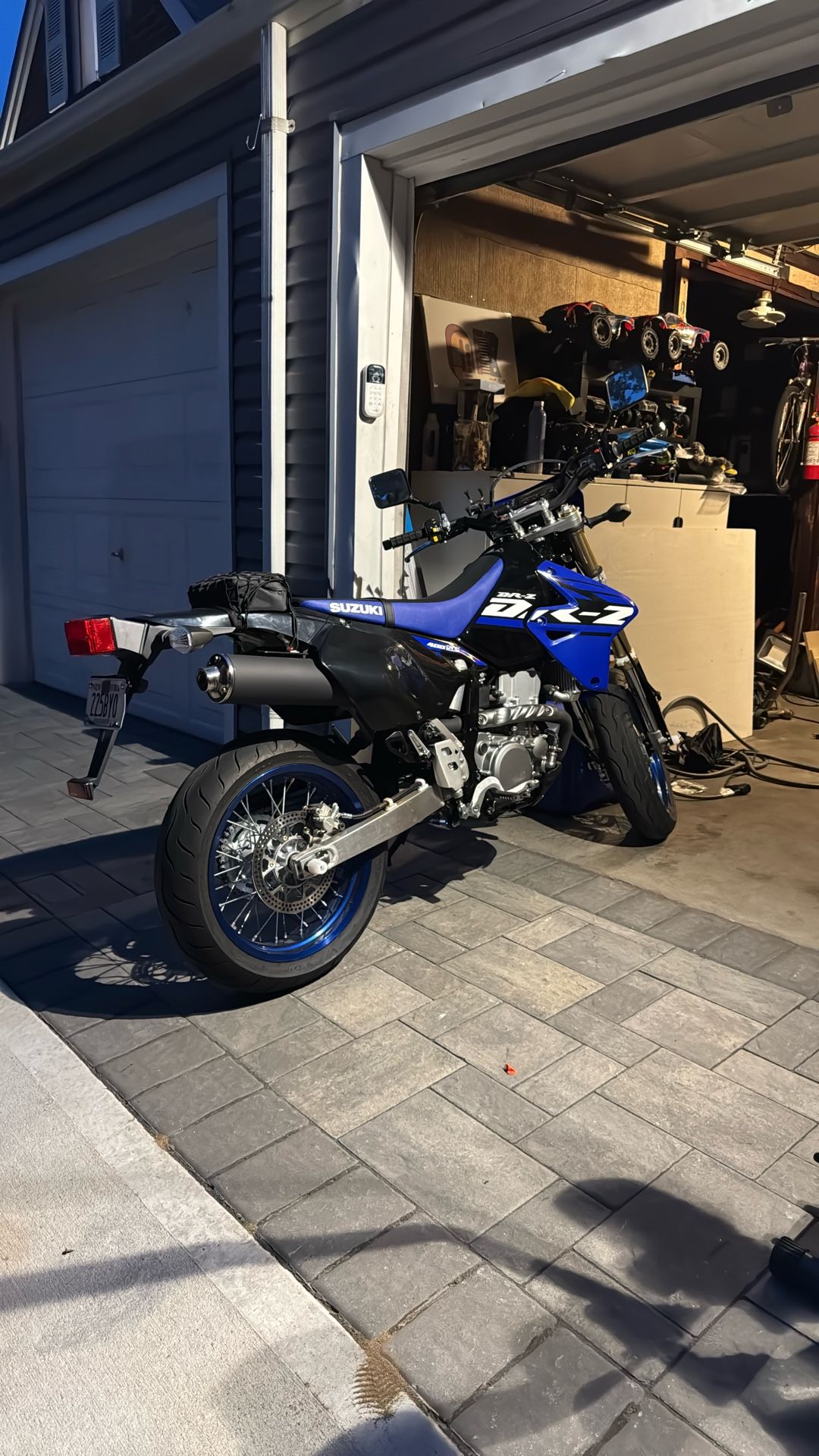 2024 Suzuki Drz400sm