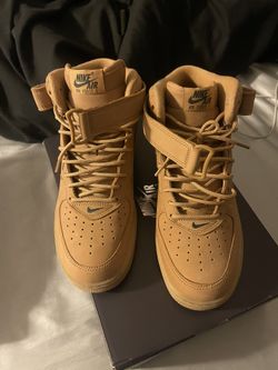 Air Force 1 mid flax size 8