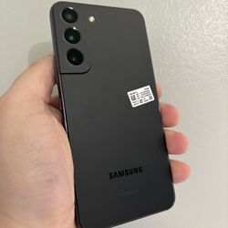Samsung Galaxy S22 128GB Phantom Black AT&T/Cricket