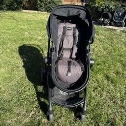 Evenflow Car seat And Stroller