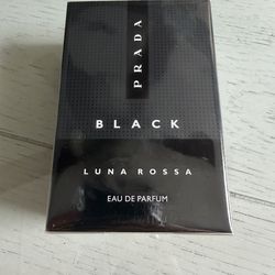 Luna Rossa Black Eau de Parfum