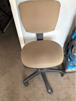 Desk chair