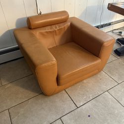 Lounge Chair