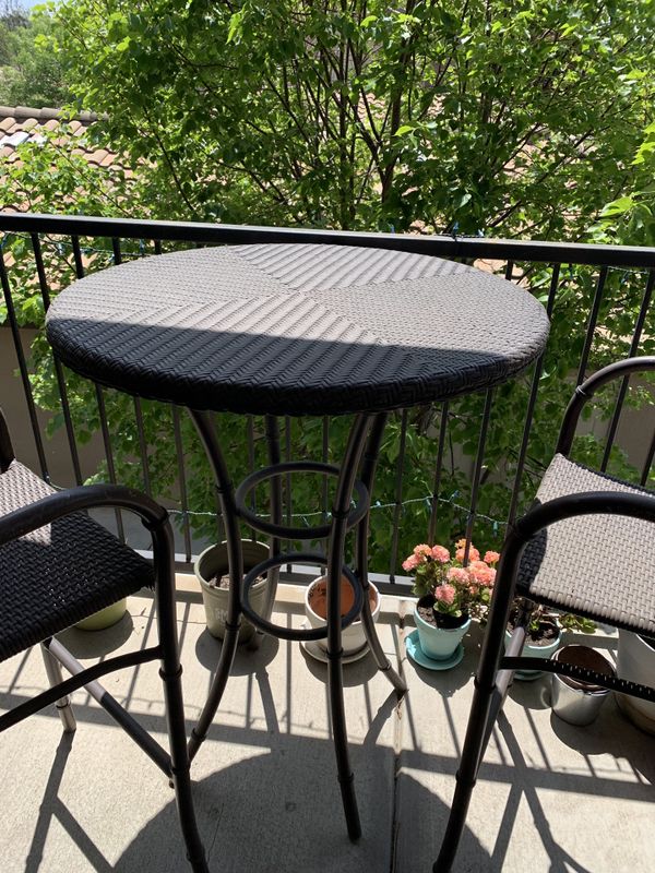 Pier 1 Imports Outdoor Patio Table With 2 High Chairs For In Pier 1 Imports Outdoor Patio Table With 2 High Chairs
