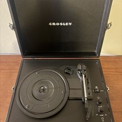 Black Crosley Record Player