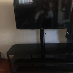 40/42 Inch TV With Stand
