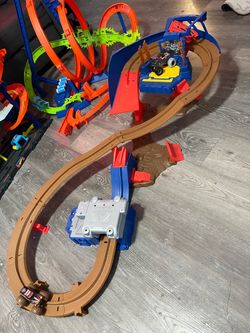 Monster jam , battery powered jump track