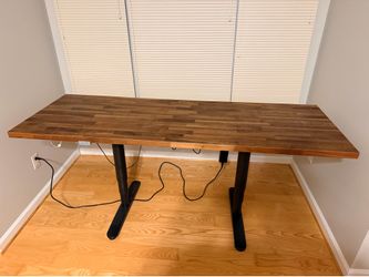 Electric Sit-Stand Desk – wood Block Top