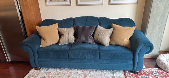 Blue Velvet Flexsteel Couch