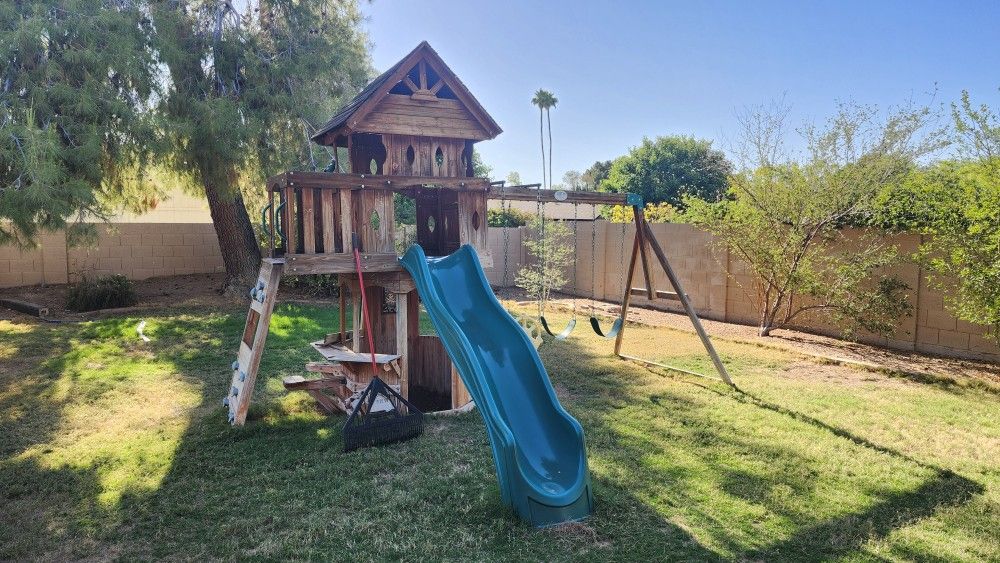 Cedar Playset Needs Repair